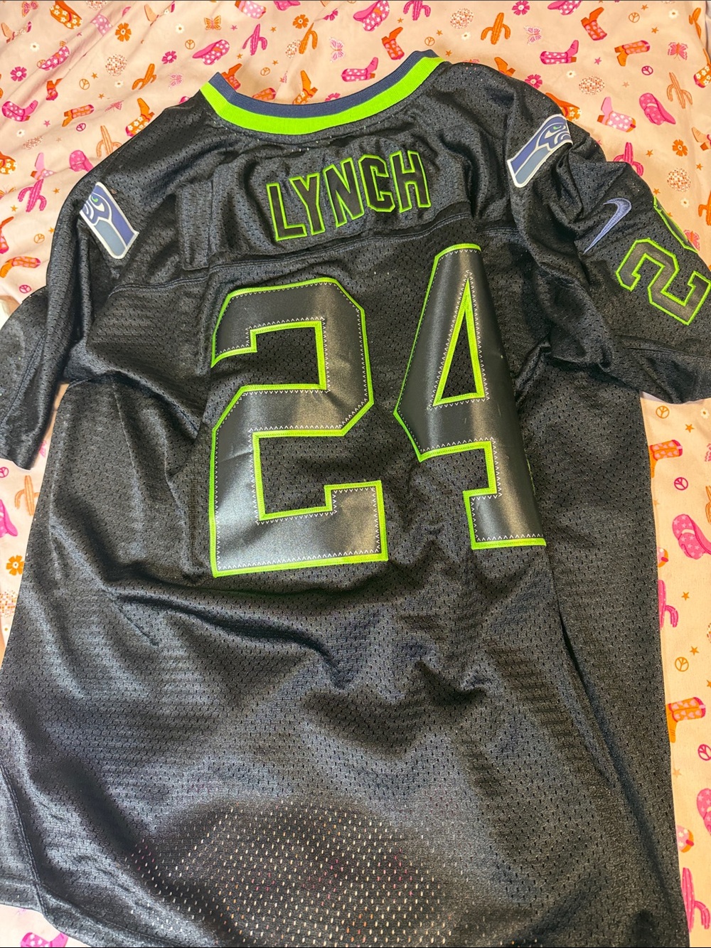 Nike Black & Neon Green Seahawks #24 Men's Jersey - Picture 6 of 7